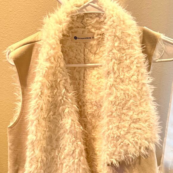 The impeccable pig Fuzzy Beige Sleeveless Vest - Picture 3 of 3
